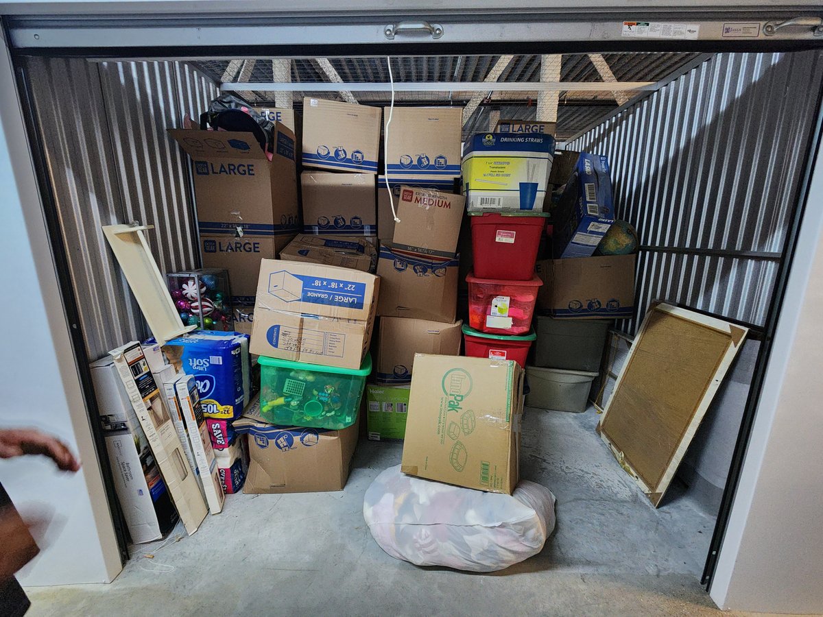 10 x 10 storage unit in Raleigh, NC
