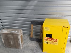 10 x 10 unit in Fort Pierce