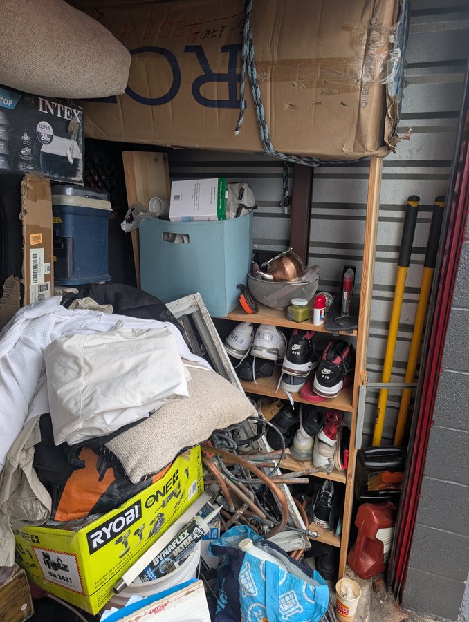 10 x 15 storage unit in Davie, FL