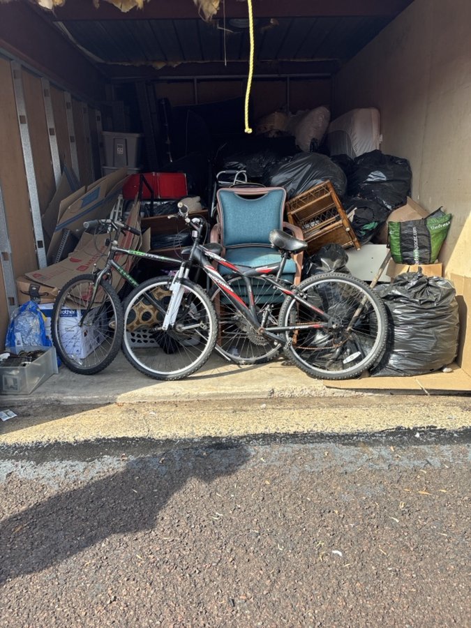 10 x 15 storage unit in Willow Grove, PA