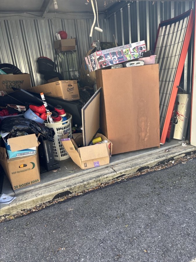 10 x 10 storage unit in Allentown, PA