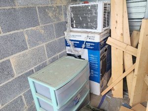 10 x 7 unit in Landover
