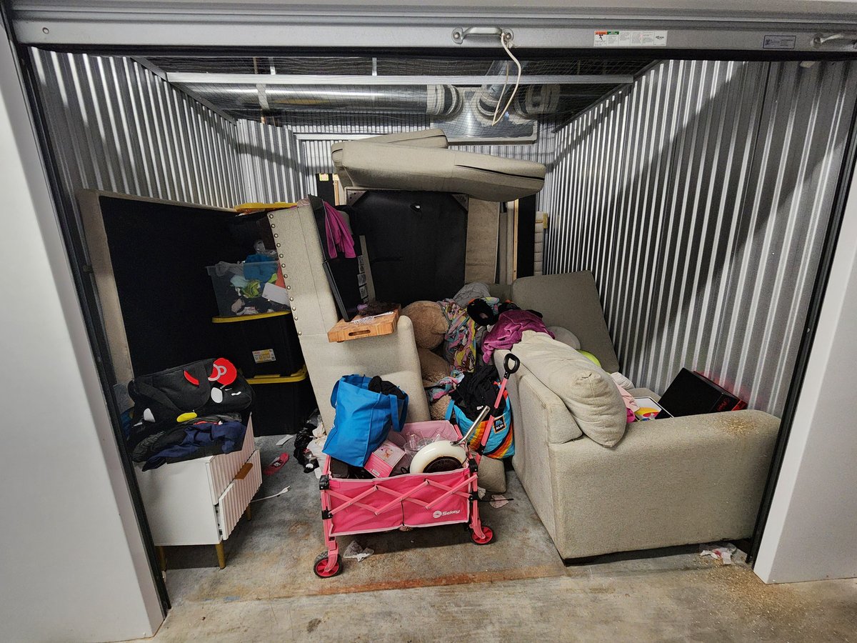 10 x 9 storage unit in Raleigh, NC