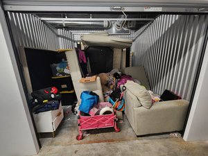10 x 9 unit in Raleigh