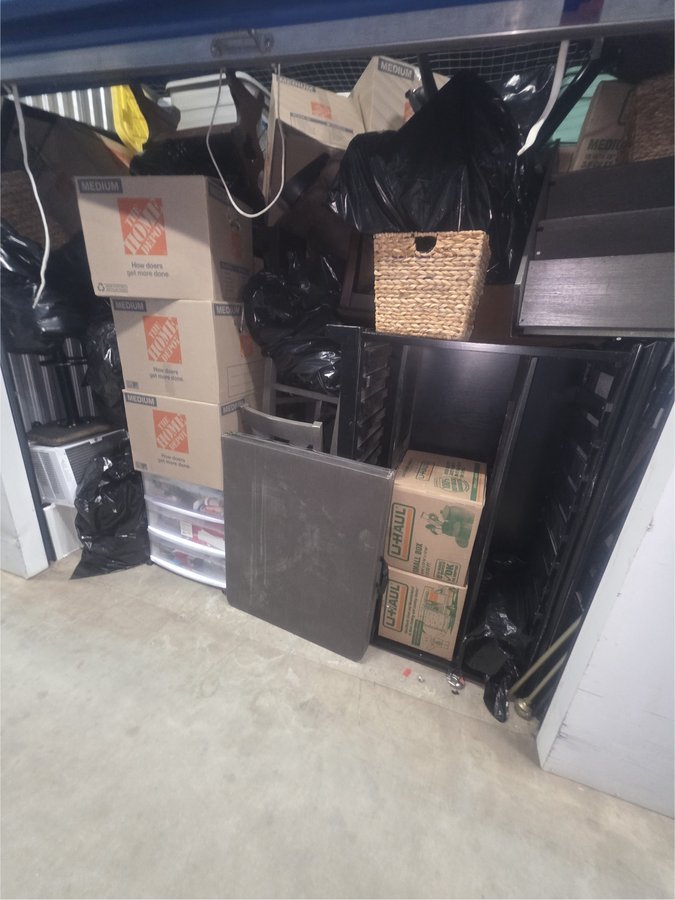 10 x 20 storage unit in Boston, MA