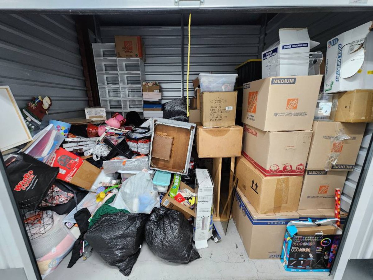 10 x 8 storage unit in Norco, CA