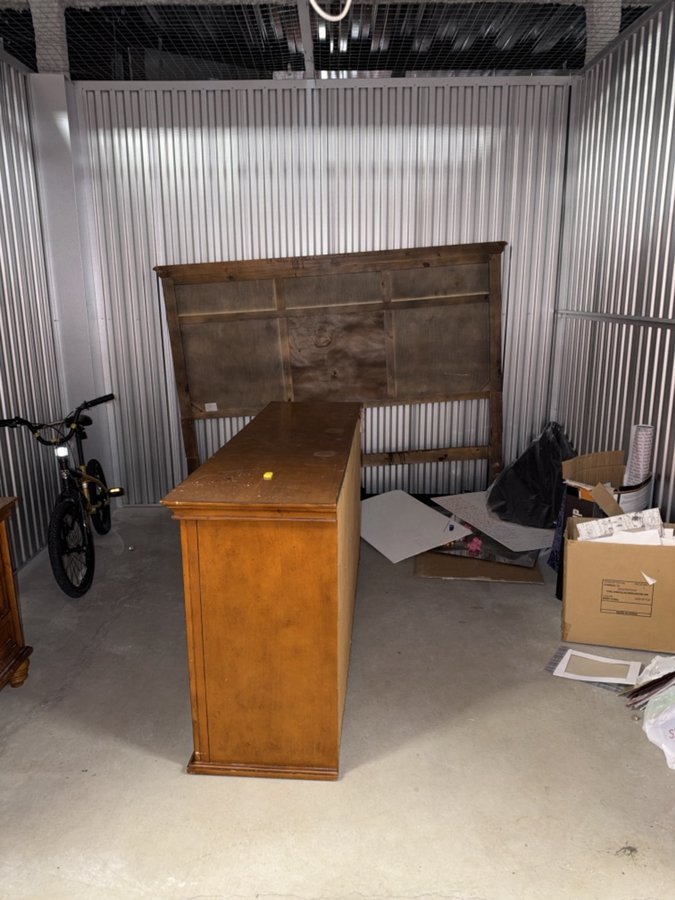 10 x 10 storage unit in Parker, CO