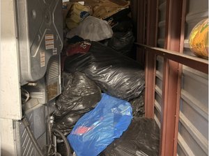 10 x 15 unit in San Bernardino