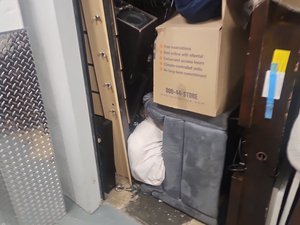 10 x 10 unit in Bridgeport