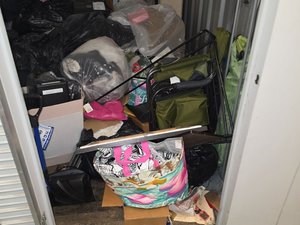 10 x 10 unit in Bridgeport