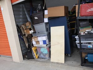 10 x 10 unit in Moreno Valley