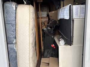 5 x 10 unit in Collegeville
