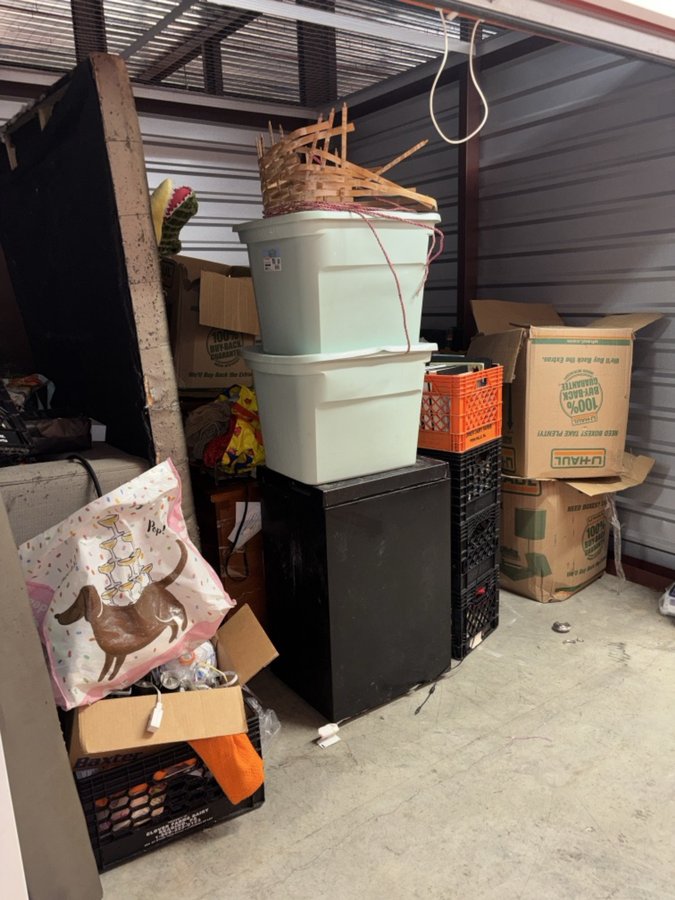 10 x 10 storage unit in Norristown, PA