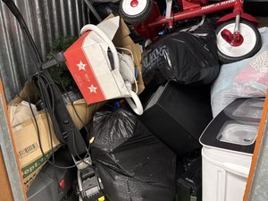 5 x 5 unit in Evansville