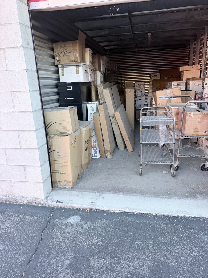 10 x 20 storage unit in Las Vegas, NV