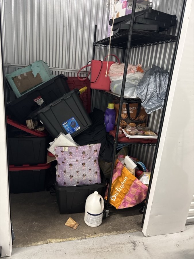5 x 5 storage unit in Philadelphia, PA