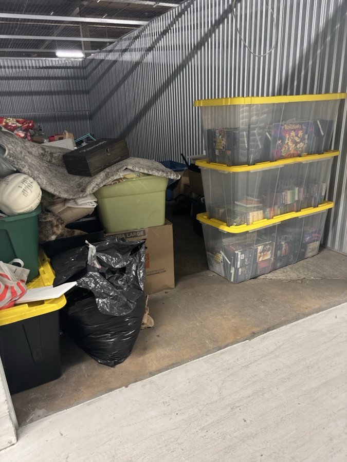 10 x 30 storage unit in Philadelphia, PA