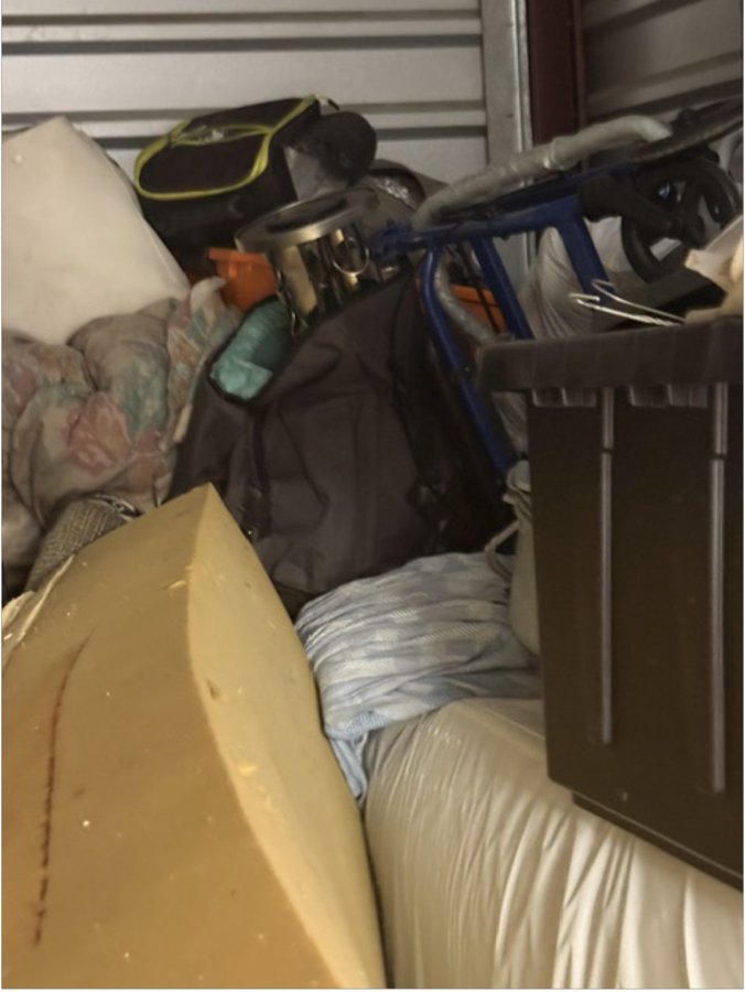 5 x 10 storage unit in San Bernardino, CA