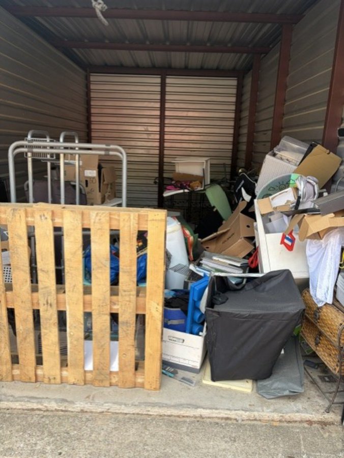10 x 20 storage unit in Lewisville, TX