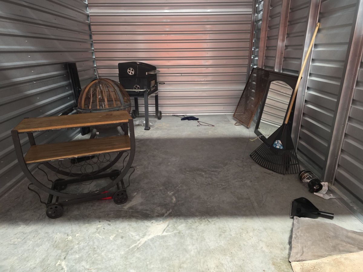 10 x 15 storage unit in Magnolia, TX