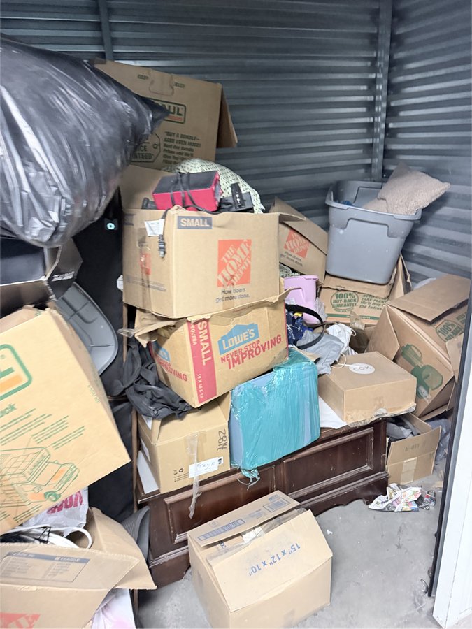 10 x 5 storage unit in Las Vegas, NV