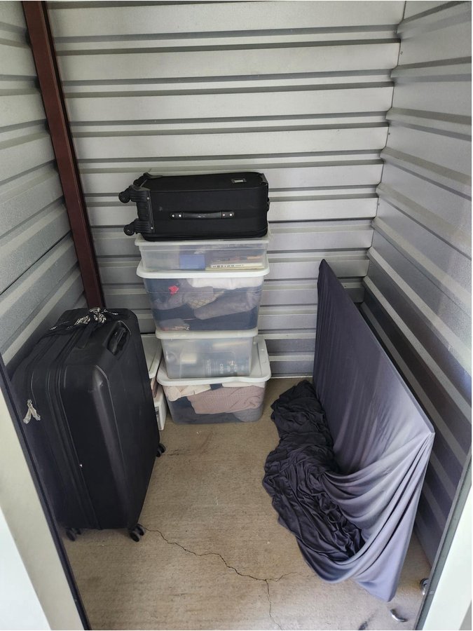 5 x 5 storage unit in West Seneca, NY
