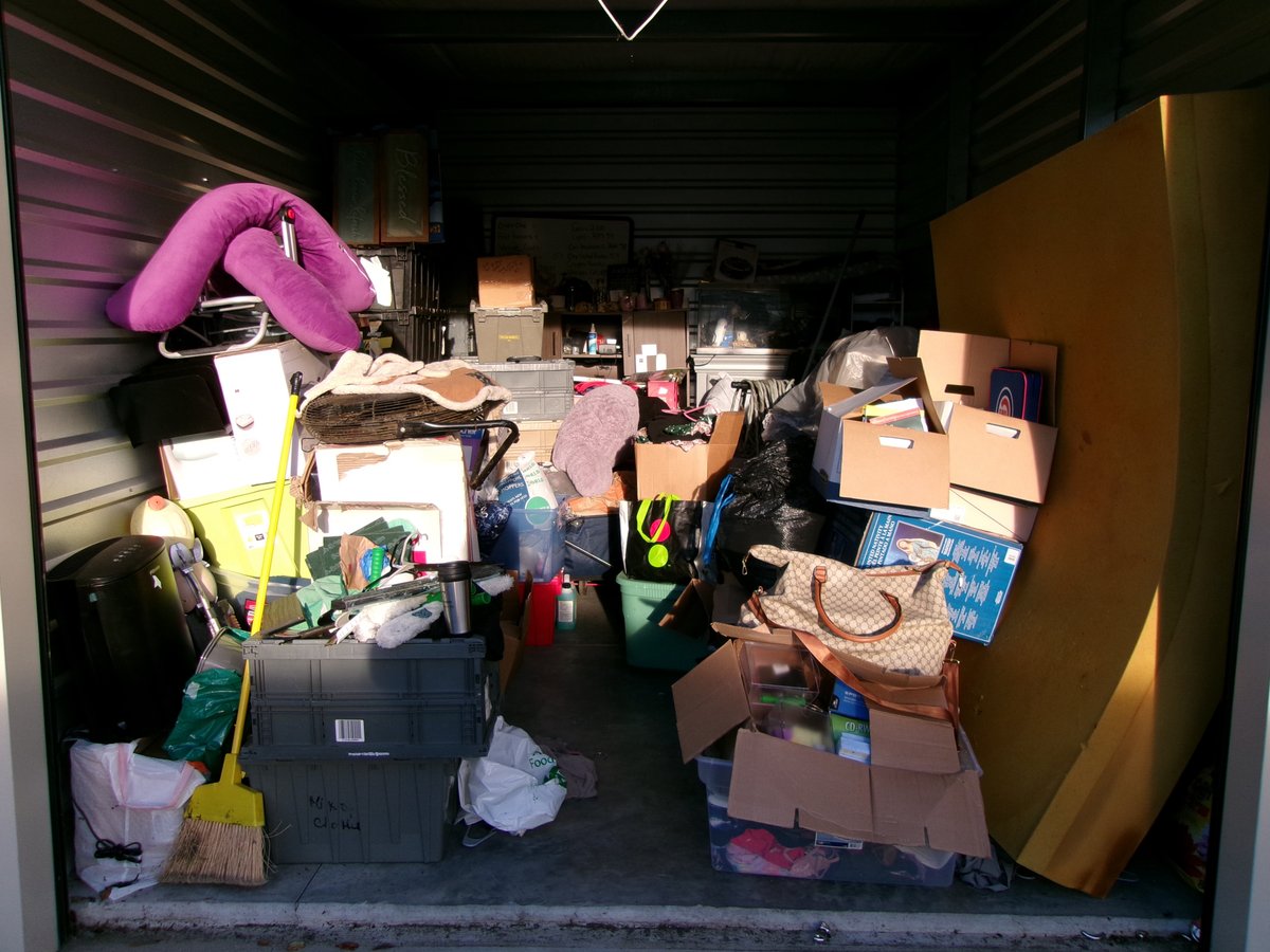 10 x 15 storage unit in Middlefield, CT