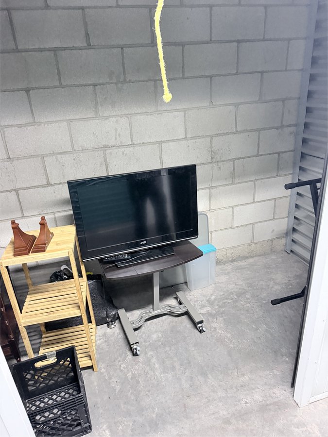 10 x 5 storage unit in Las Vegas, NV