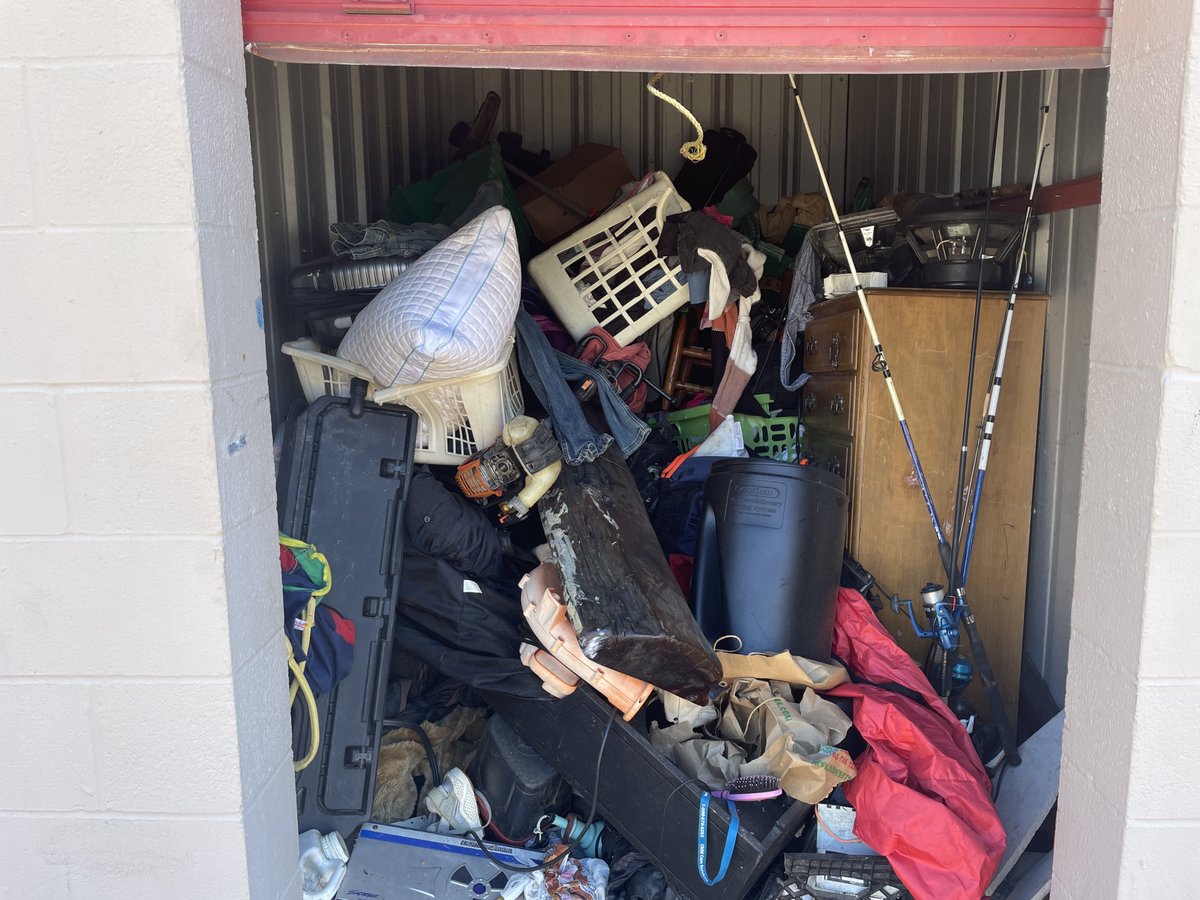 6 x 10 storage unit in Longview, TX