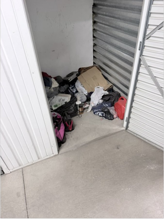 5 x 5 storage unit in Las Vegas, NV