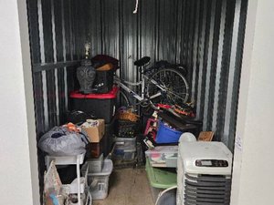 5 x 10 unit in New Albany