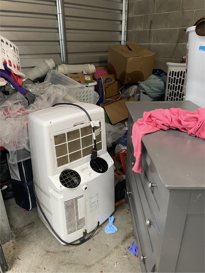 15 x 20 storage unit in Portland, OR