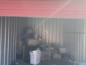 10 x 20 unit in Longview