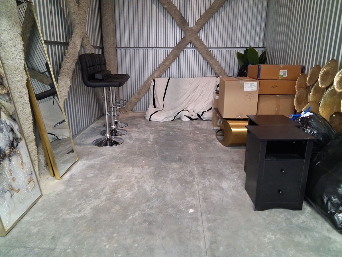 10 x 15 storage unit in Atlanta, GA