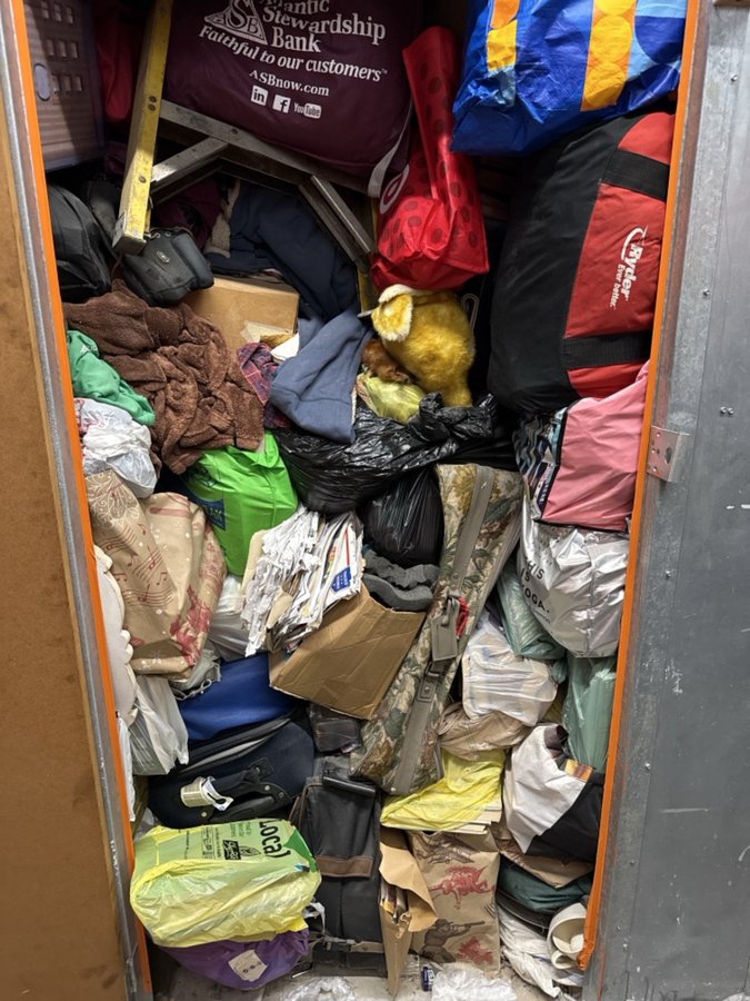 5 x 5 storage unit in Mountainside, NJ