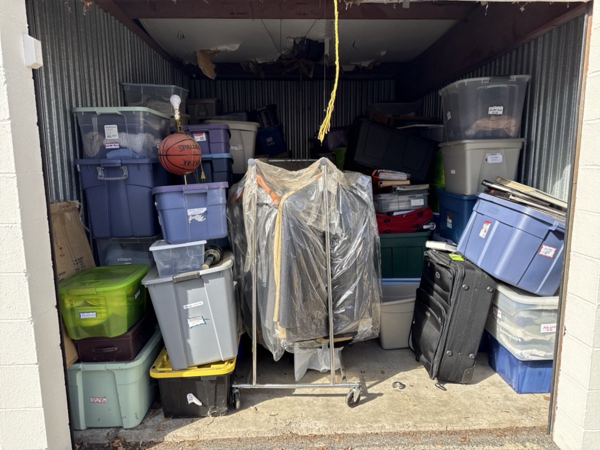 10 x 15 storage unit in Mountainside, NJ