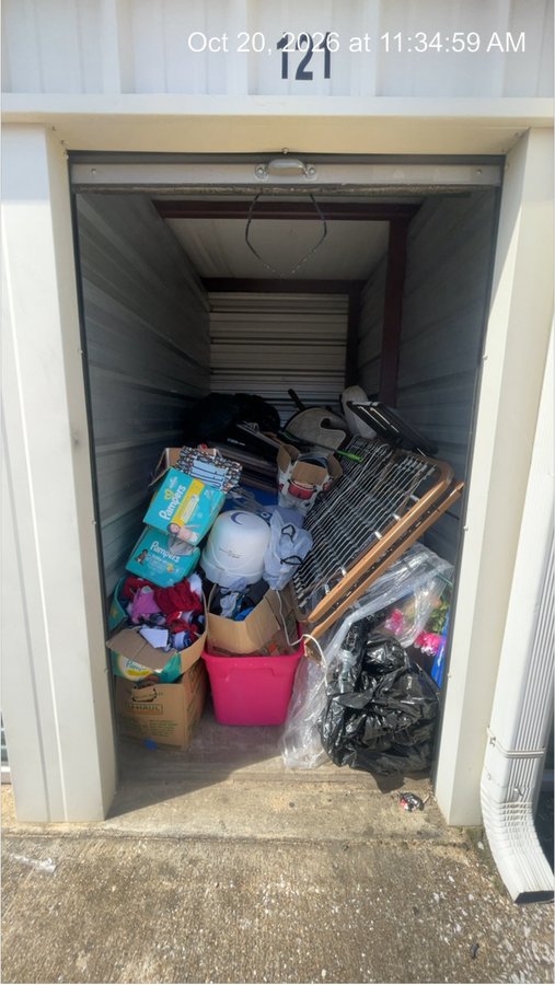 5 x 10 storage unit in Tuscaloosa, AL