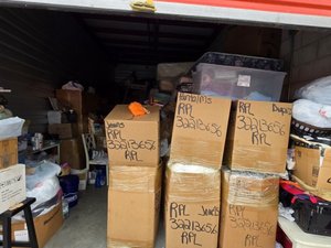 12 x 25 unit in Hollywood