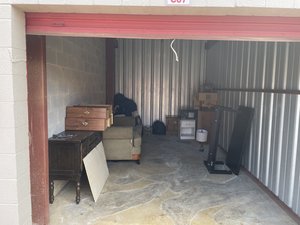 10 x 20 unit in Longview