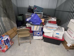 10 x 10 unit in Hollywood