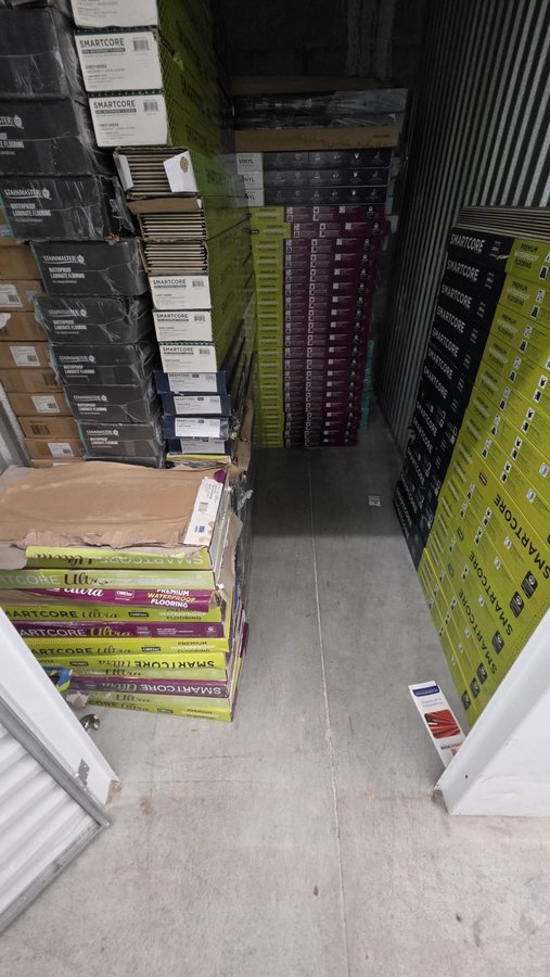 5 x 10 storage unit in Hollywood, FL