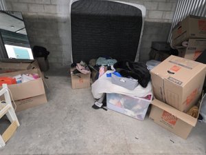 15 x 9 unit in Hollywood