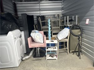 10 x 10 unit in Tuscaloosa