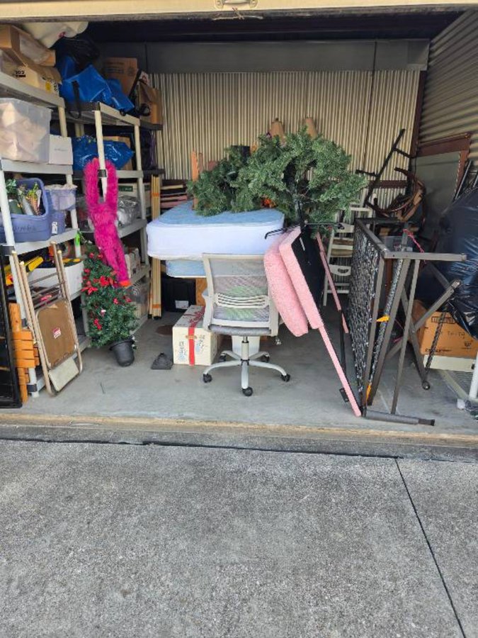 12 x 10 storage unit in Euless, TX