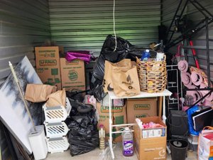 10 x 10 unit in Wildomar