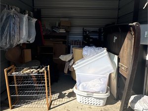 10 x 10 unit in Tuscaloosa