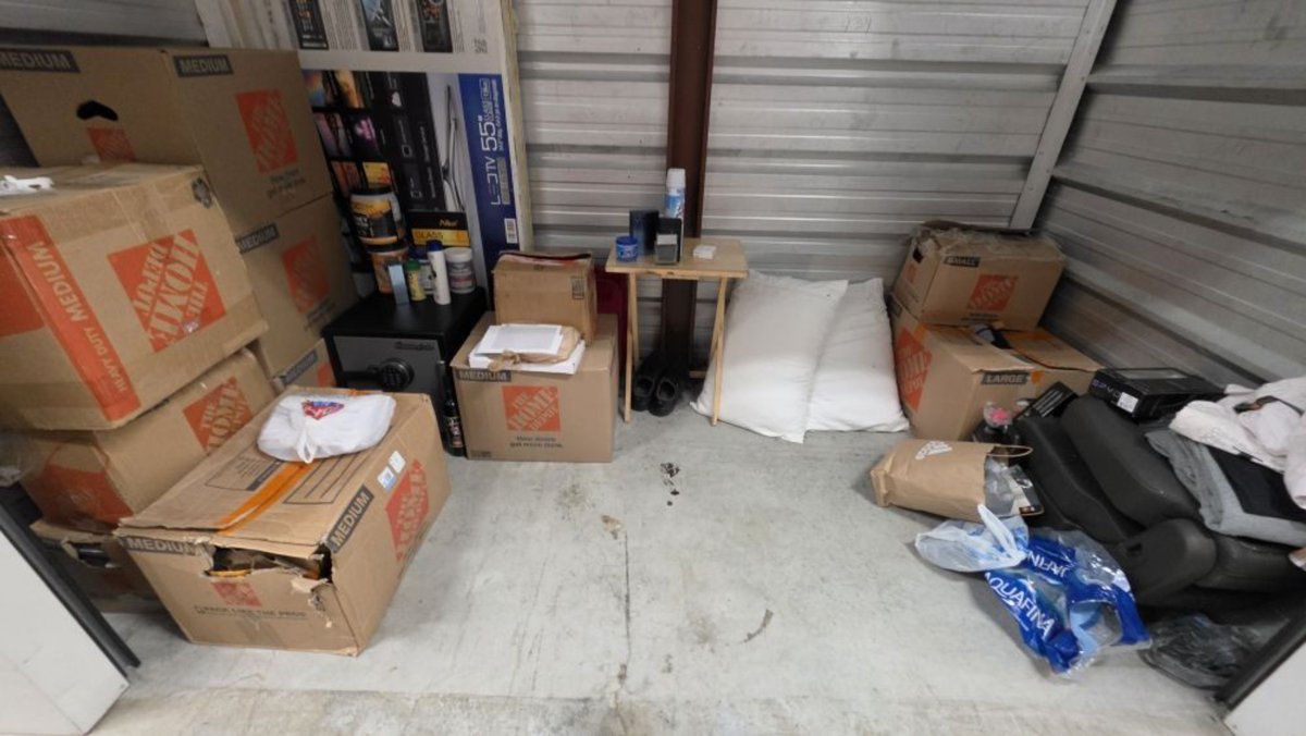 10 x 5 storage unit in Davie, FL