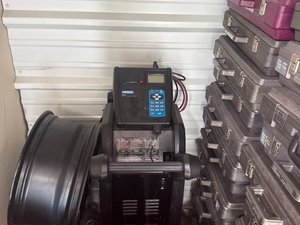 5 x 5 unit in Vancouver