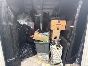 10 x 15 unit in Englewood