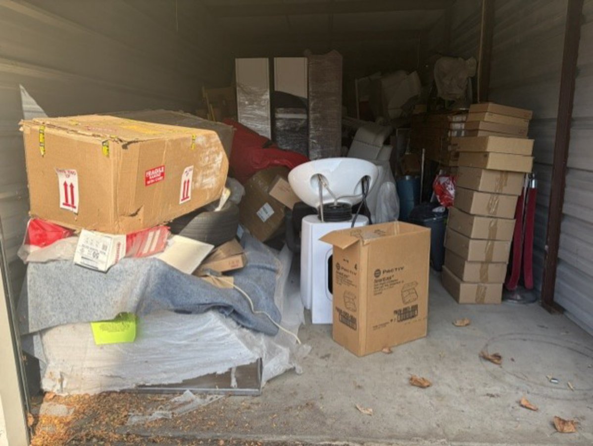 10 x 30 storage unit in Englewood, NJ